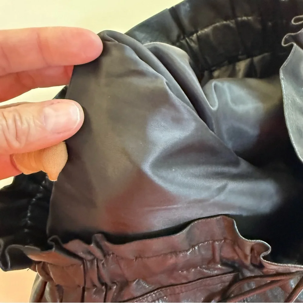 SCHHJZPJ vegan leather womens shorts size M lined elastic waist dressy casual
